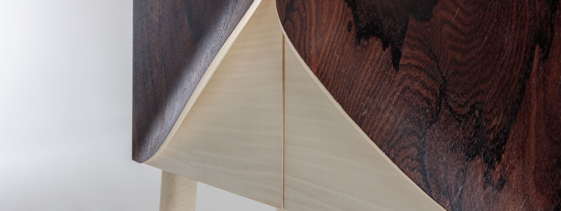 Robinson-House-Studio-Student-work-cabinet-detail